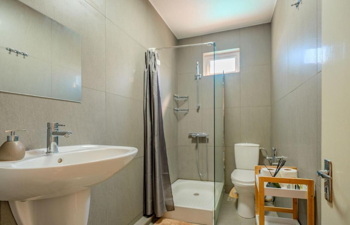 Pereybere Beach Paradise 4 Bedroom Apt Esterno foto